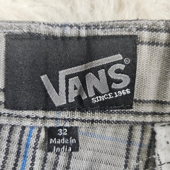 Vans Men’s Gray Striped Shorts Size 32 - Picture 6 of 10